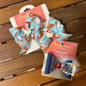 NWOT Handmade Christmas Hair Bows 3pcs / Santa Claus/Stitch